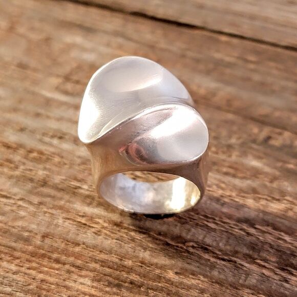 Sterling Contemporary Sculptural Waves Statement Ring - Picture 2 of 13